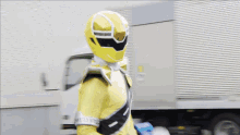 Mashin Sentai Kiramager Kiramai Yellow GIF