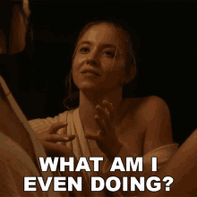 What Am I Even Doing Pippa GIF - What Am I Even Doing Pippa Sydney Sweeney GIFs