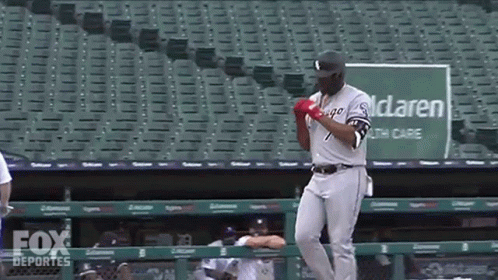 White Sox GIF - White Sox Eloy - Discover & Share GIFs