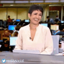 Sandra Jornalhoje Realitysocial GIF - Sandra Jornalhoje Realitysocial Twitter GIFs
