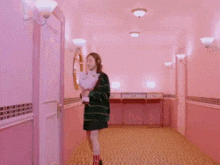 Saena Cupid Fifty Fifty GIF - Saena Cupid Fifty Fifty Looking GIFs