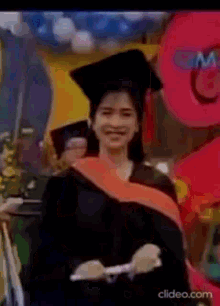 Sis Graduation GIF - Sis Graduation Joyce Jimenez GIFs
