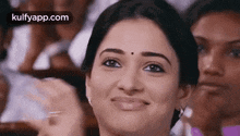 Clapping.Gif GIF - Clapping Tamannaah Smiling GIFs