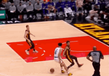 Slam Dunk Alley Oop GIF - Slam Dunk Alley Oop Obi Toppin GIFs