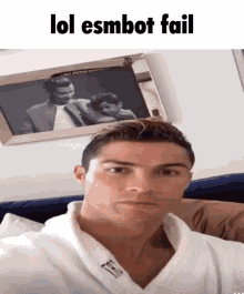 Esmbot Cr7 GIF - Esmbot Cr7 Ronaldo GIFs