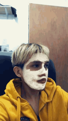 Je Oops GIF - Je Oops Face Mask GIFs