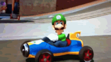 Lugi'S Death Stare.... GIF - Mario Kart8 Death Stare Lugi GIFs
