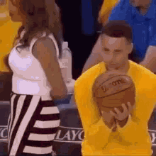 Steph Curry Throw Ball GIF - Steph Curry Throw Ball Basketball GIFs