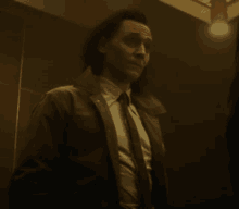 Tom Hiddleston Loki GIF - Tom Hiddleston Loki Happy GIFs