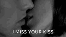 I Miss Your Kiss Kissing GIF - I Miss Your Kiss Kissing Make Out GIFs