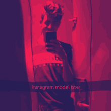 skeppy wobble selfie instagram model btw wavy