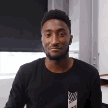 Peace Marques Brownlee GIF - Peace Marques Brownlee V Sign GIFs