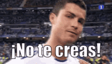 Ronaldo Guiñando Y Despidiéndose GIF - No Te Creas Es Broma Caíste GIFs