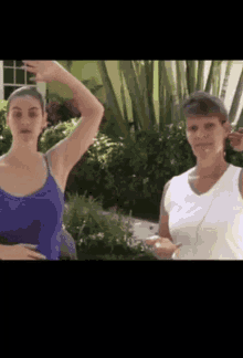 Hands Up Exercise GIF - Hands Up Exercise Pose GIFs