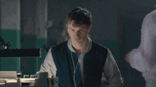 Baby Driver Pat On The Shoulder GIF - Baby Driver Pat On The Shoulder Pat In The Back GIFs