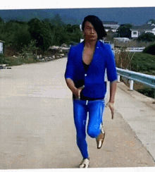 Chinese Man In Blue Suit GIF - Chinese Man In Blue Suit Chinese Man In Blue Suit Runing GIFs