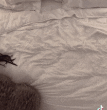 Hyunababe Lady Roll On Bed GIF