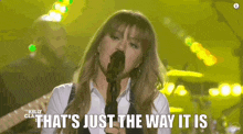 Kelly Clarkson Kelly Clarkson Show GIF - Kelly Clarkson Kelly Clarkson Show Thats Just The Way It Is GIFs
