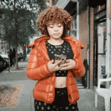 Mannequinney Toxiqueney GIF - Mannequinney Toxiqueney Stan Twitter GIFs