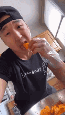 Eat Chef Chris Cho GIF - Eat Chef Chris Cho Taste GIFs