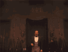 The Grand Budapest Hotel Ralph Fiennes GIF - The Grand Budapest Hotel Ralph Fiennes Thats Me GIFs