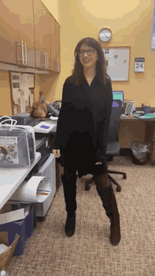 Shelby Standing Up GIF - Shelby Standing Up Smile GIFs