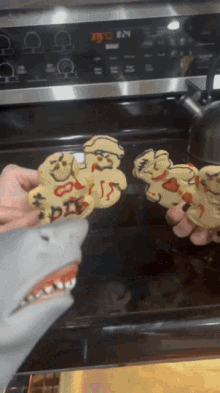 Shark Puppet Jumped GIF - Shark Puppet Jumped Gingerbread Men GIFs