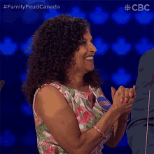 Excited Mullieka GIF - Excited Mullieka Family Feud Canada GIFs