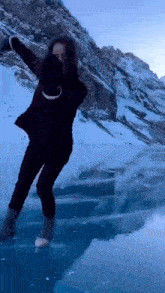 Woman Ice Skating GIF - Woman Ice Skating Frozen GIFs