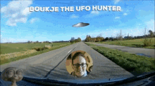 Boukje Ufo Girl GIF - Boukje Ufo Girl Pietkeutel GIFs