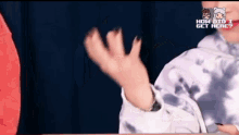 Pinched Fingers Relax GIF - Pinched Fingers Relax Hold On GIFs