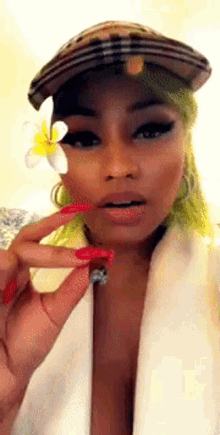Solangesdior Nicki Minaj GIF - Solangesdior Nicki Minaj Green Hair GIFs