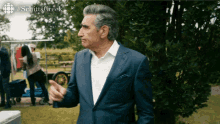 Are We Booming This Johnny Rose GIF - Are We Booming This Johnny Rose Eugene Levy GIFs