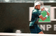 Matteo Berrettini Slice Backhand GIF - Matteo Berrettini Slice Backhand Tennis GIFs
