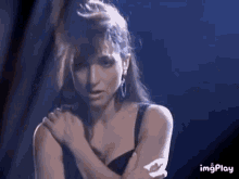 Gloria Estefan Cant Stay Away From You GIF - Gloria Estefan Cant Stay Away From You Music Video GIFs