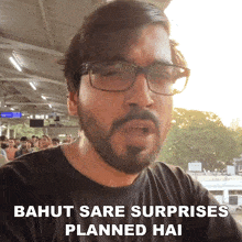 Bahut Sare Surprises Planned Hai Mohit Israney GIF - Bahut Sare Surprises Planned Hai Mohit Israney Global Esports GIFs