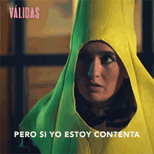 victoria martin living postureo validas validas serie banana suit