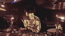 Uverworld Drums GIF - Uverworld Drums Shintaro GIFs