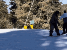 Perry Caravello Snowboarding GIF - Perry Caravello Snowboarding Snowboarding Fail GIFs