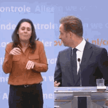 Dutch Sign Language Nederlandse Gebarentaal GIF - Dutch Sign Language Nederlandse Gebarentaal Minister Hugo De Jonge GIFs