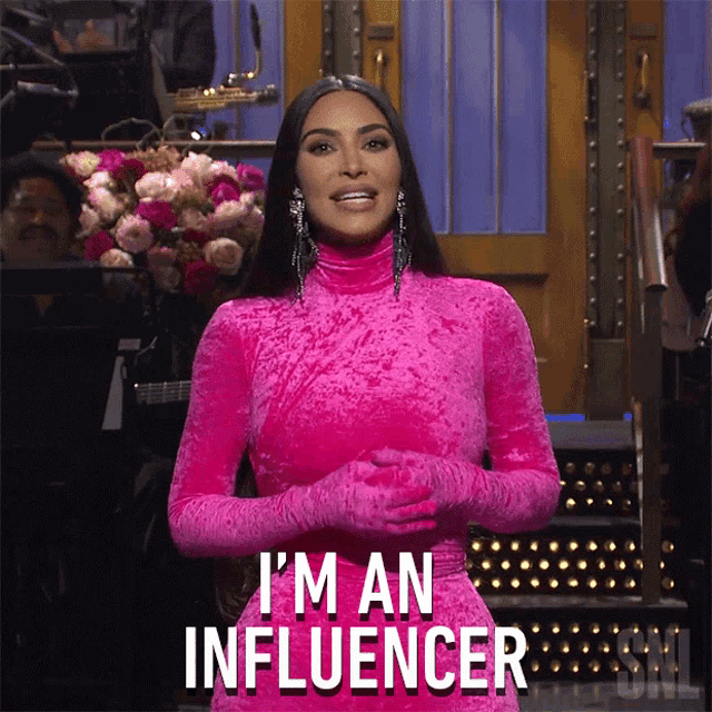 Im An Influencer Kim Kardashian GIF - Im An Influencer Kim Kardashian Saturday Night Live GIFs