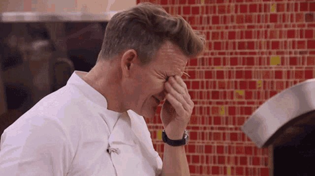 gordon-ramsay-facepalm.png