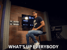 Whats Up Everybody Eric Davis GIF - Whats Up Everybody Eric Davis Estv Esports Celebrity Challenge GIFs