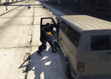 Seize Get Out GIF - Seize Get Out Stealing Car GIFs