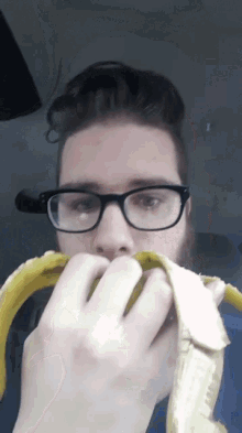 Man Eating GIF - Man Eating Banana GIFs