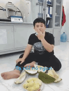 Thanh Cute Durian GIF - Thanh Cute Durian Eating GIFs