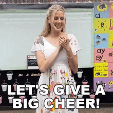 Let'S Give A Big Cheer Happily GIF - Let'S Give A Big Cheer Happily Let'S Give A Round Of Applause GIFs