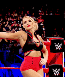 Lacey Evans Wwe GIF - Lacey Evans Wwe Wrestler GIFs