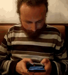 Man Texting GIF - Man Texting Busy GIFs