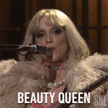 beauty queen st vincent the melting of the sun song saturday night live beautiful girl
